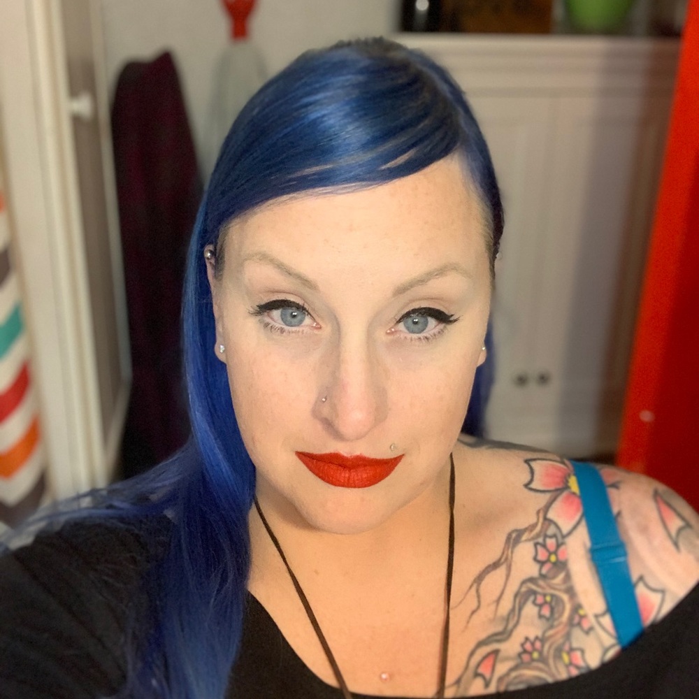 Meet your Posher, Leah